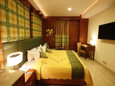 Hotel Star Rocks Нью-Дели Экстерьер фото